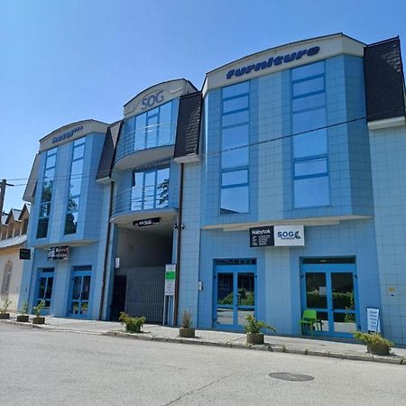 Garni Hotel S.O.G.* * * Тренчин Экстерьер фото